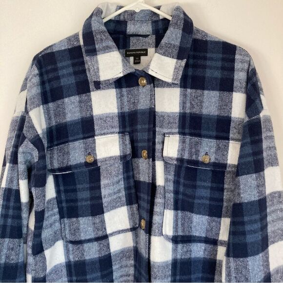 Banana Republic Women's Brushed Flannel Shirt Jacket shacket size medium! EUC! - Picture 8 of 13
